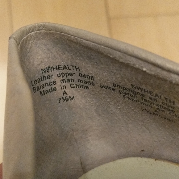 Nine West peep toe heels size 7.5 - Picture 2 of 5